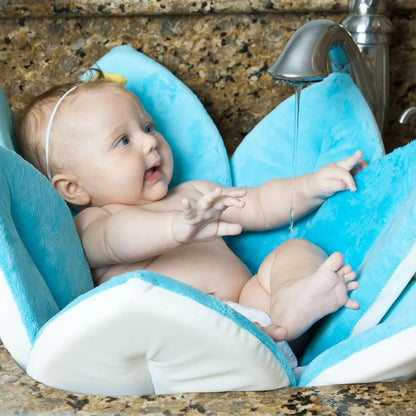 Doux Pétales de Fleur pour un Bain Serein et Sécurisé